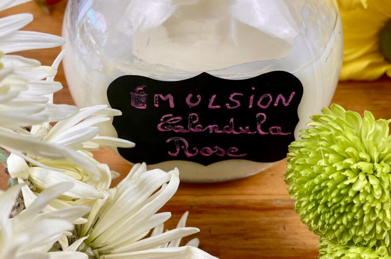 Émulsion au calendula et à la rose